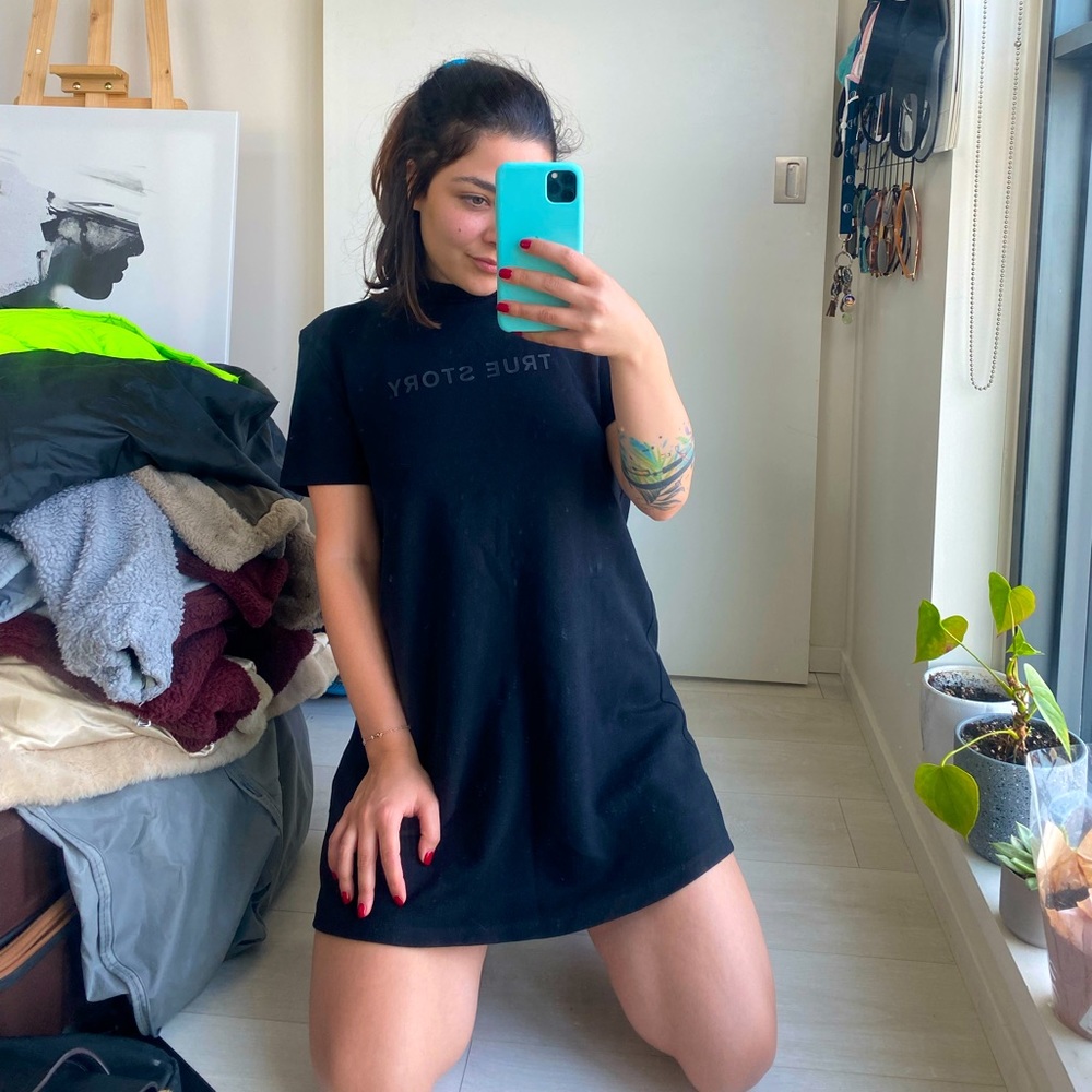 moving sales!! Zara dress